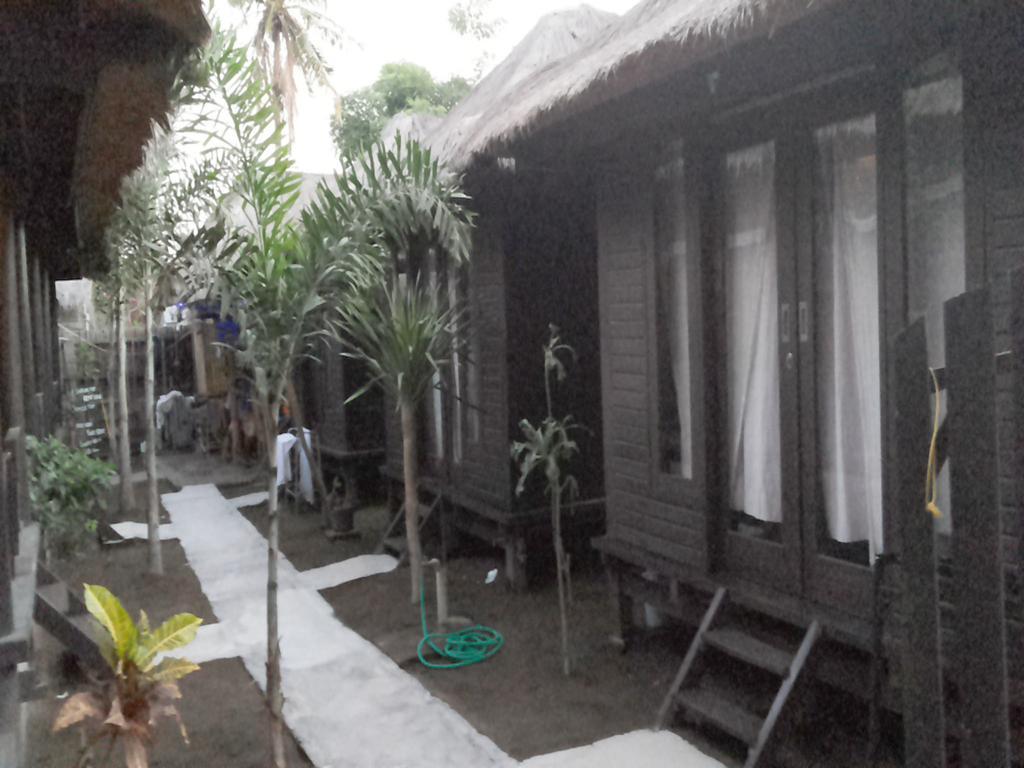 Mosaix Gili Bungalows Gili Trawangan Exterior photo