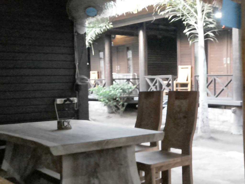 Mosaix Gili Bungalows Gili Trawangan Exterior photo