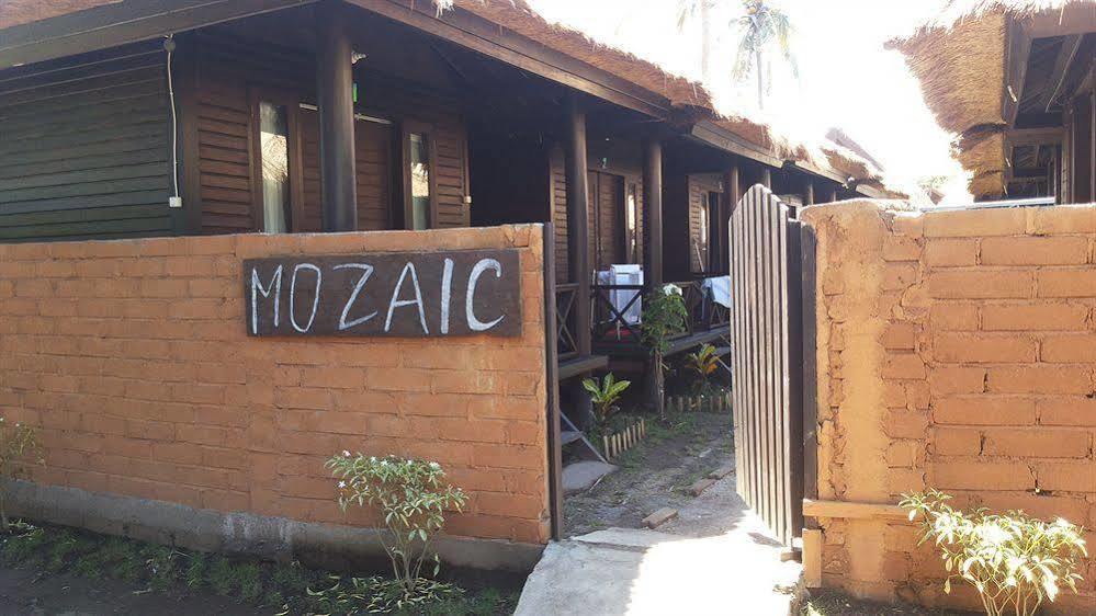 Mosaix Gili Bungalows Gili Trawangan Exterior photo